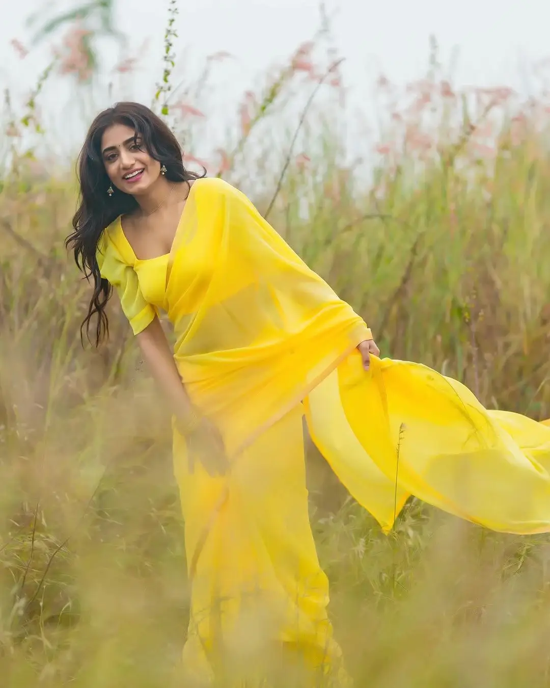 Beautiful Youtube Actress Nayani Pavani In Yellow Saree